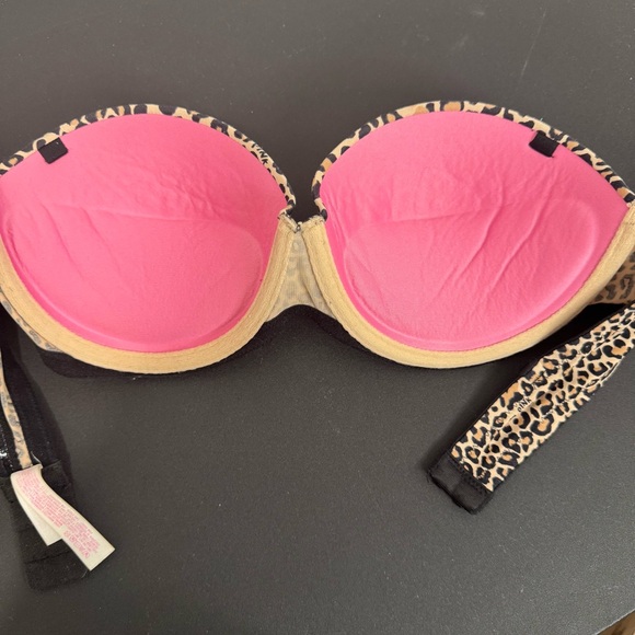 Victoria's Secret Pink Leopard Print Bra size 34B - Picture 4 of 9